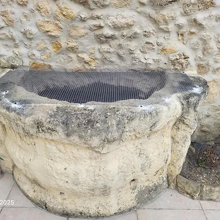 Le Des Etoiles De La Clape Avec Piscine Partagee